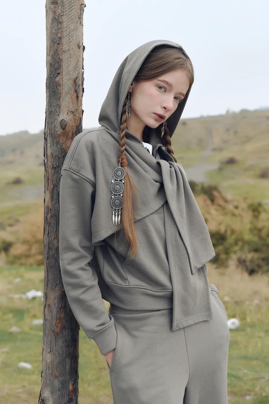 The urban nomad — Sandyk 2025 portrait in the steppe